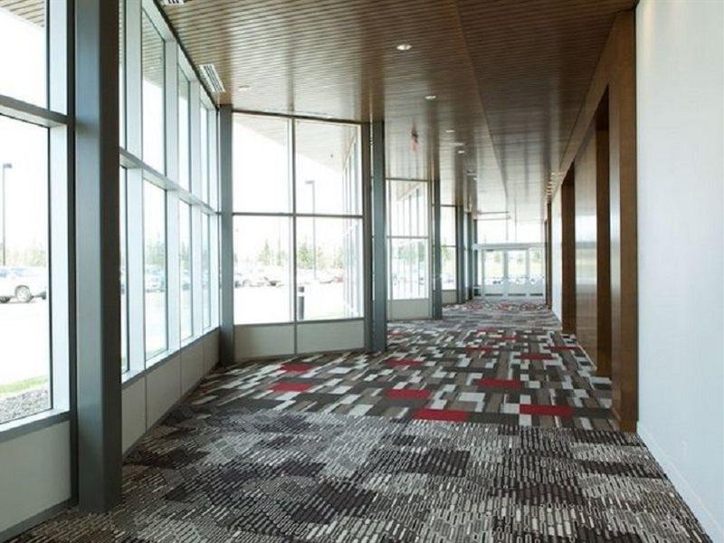 Grey Eagle Resort YYC Dış mekan fotoğraf