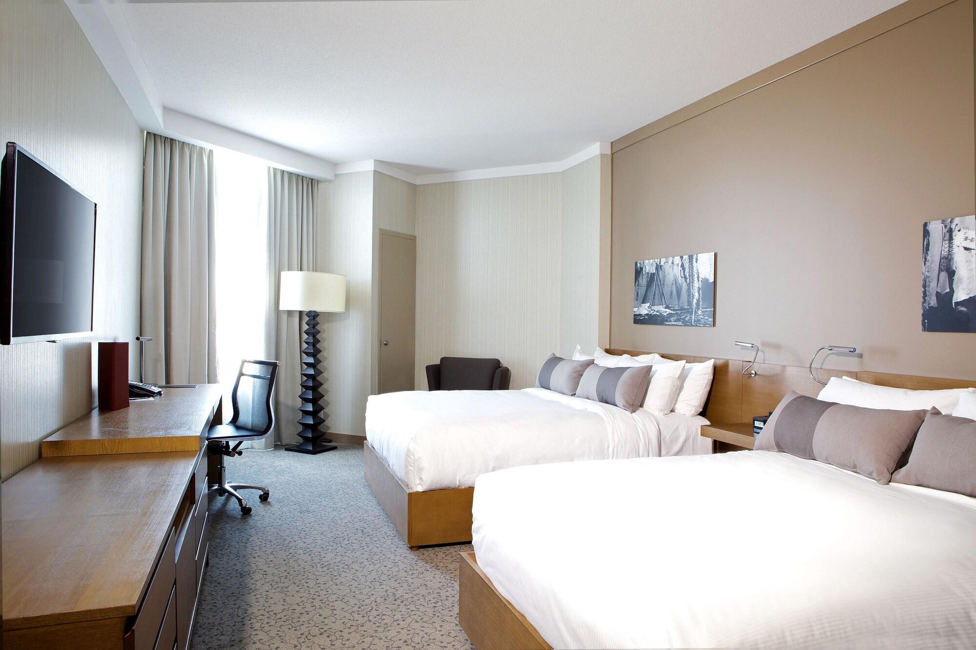 Grey Eagle Resort YYC Dış mekan fotoğraf