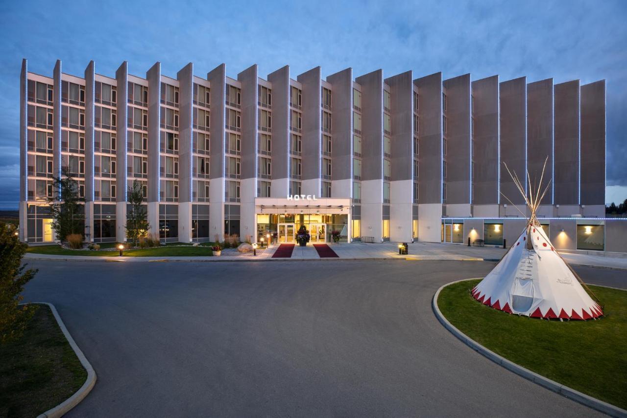 Grey Eagle Resort YYC Dış mekan fotoğraf